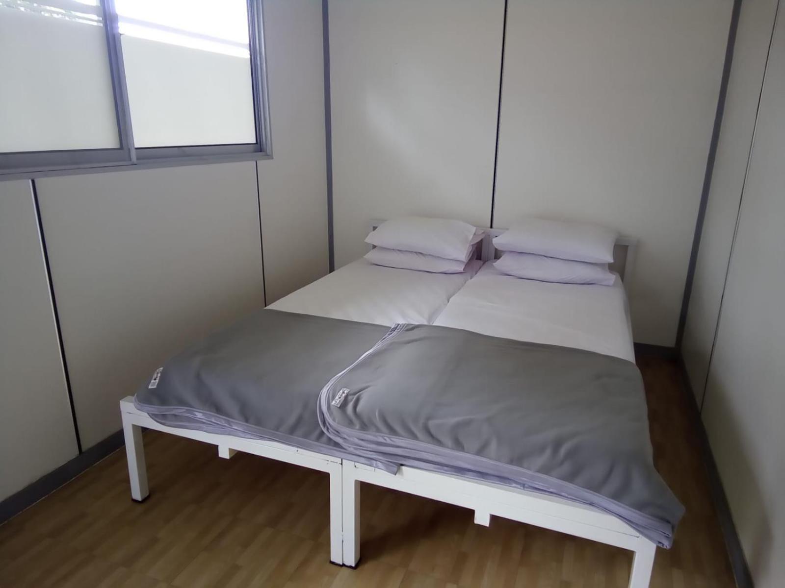 Hotel Bukit Pinus Tegalharendong Kültér fotó